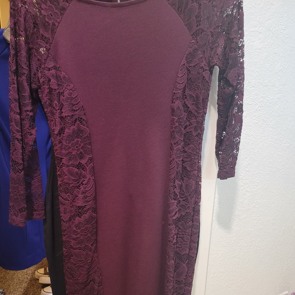 Elegant Burgundy Lace Dress